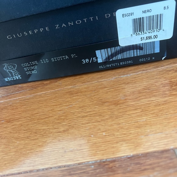 Giuseppe Zanotti Snakeskin Heels (38.5) - Picture 5 of 5